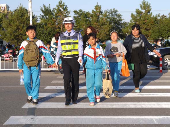 中高考期間考點周邊福州交警將設“護學崗”